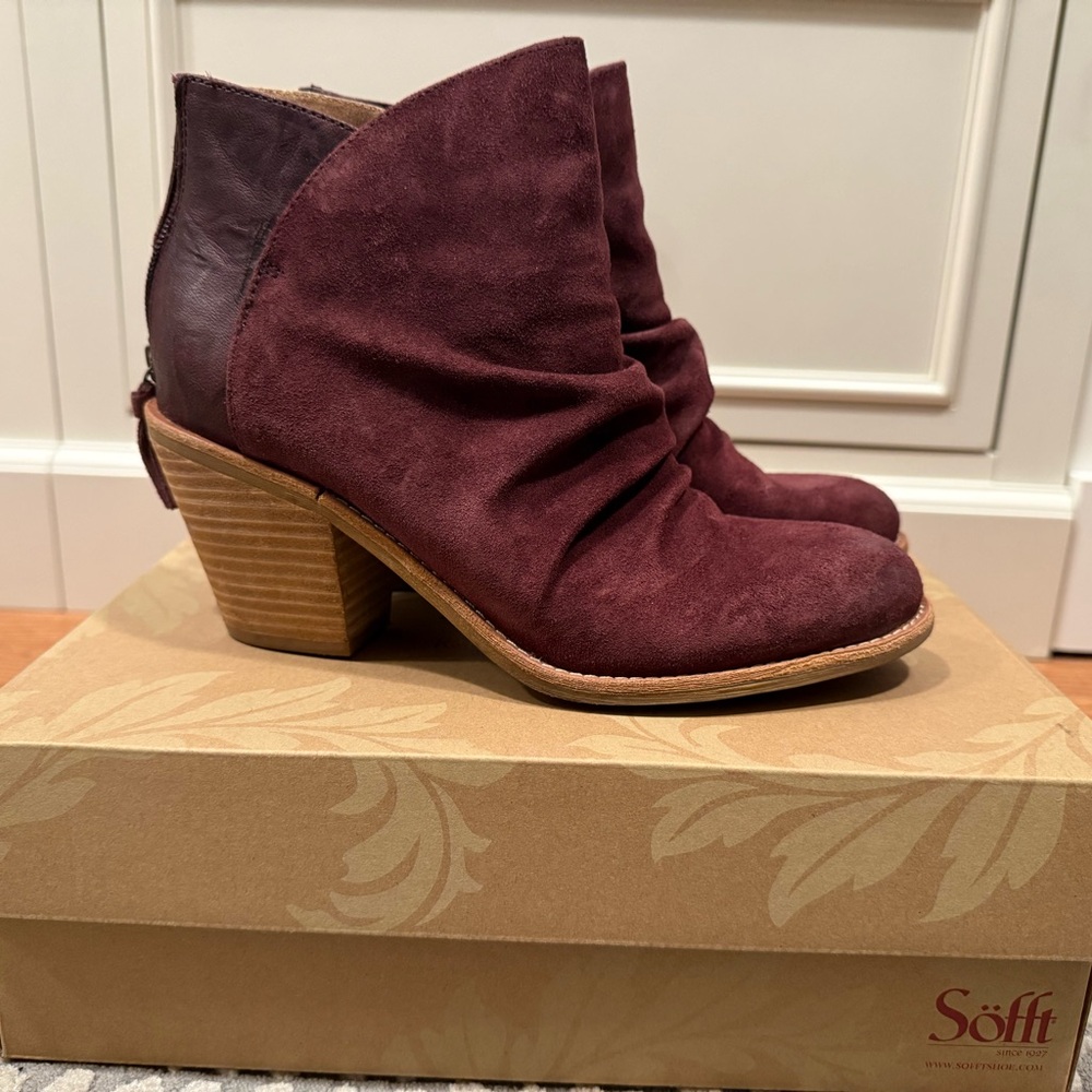 Sofft Teyton Mosto Red Booties sz 7.5
